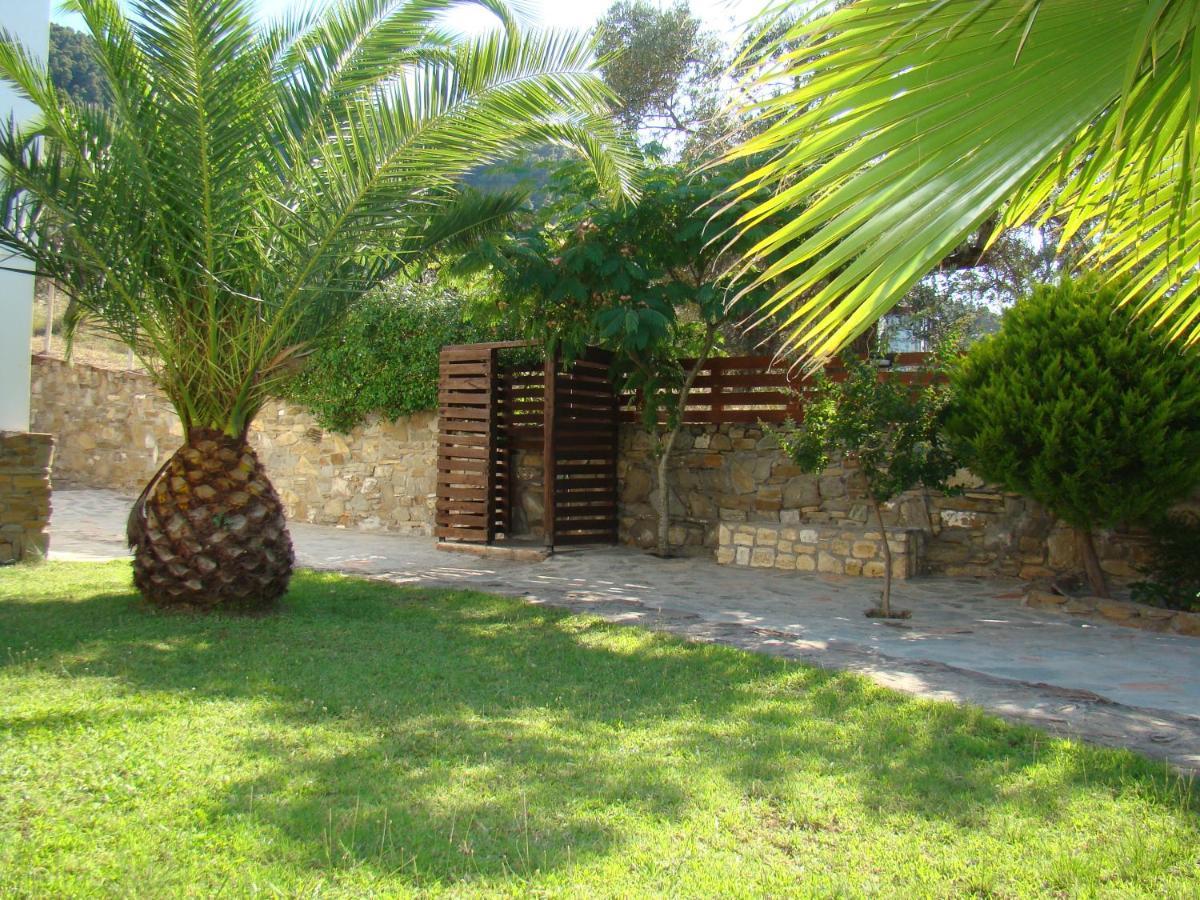 Vour 52 Apartment Vourvourou Exterior foto