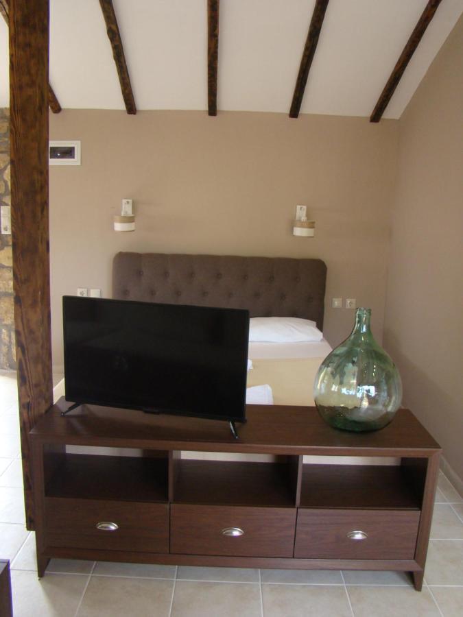 Vour 52 Apartment Vourvourou Exterior foto