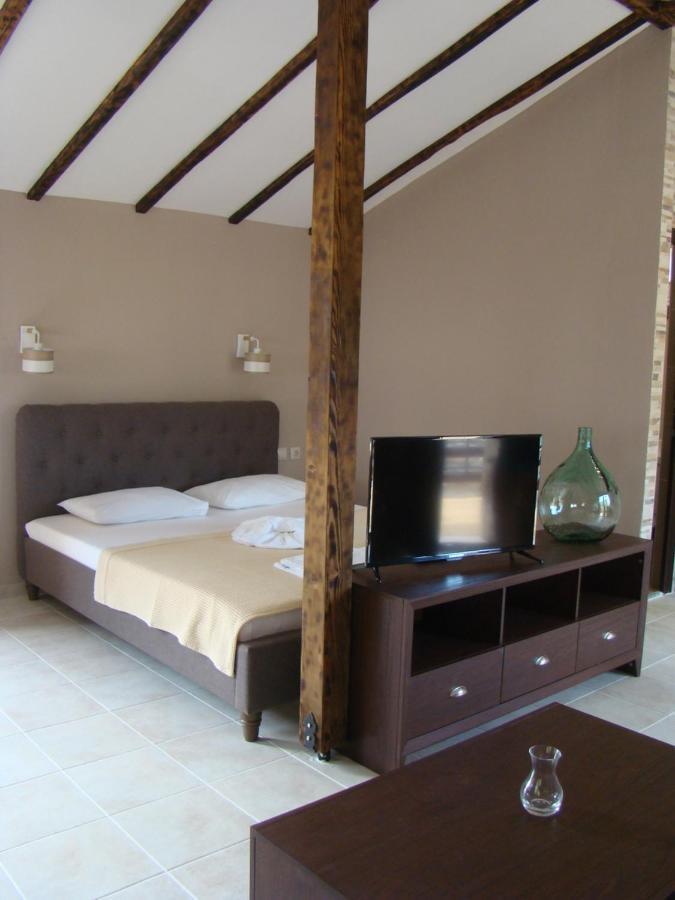 Vour 52 Apartment Vourvourou Exterior foto